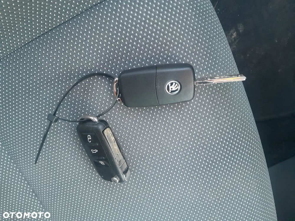 Skoda Fabia 1.6 TDI DPF Monte Carlo - 16