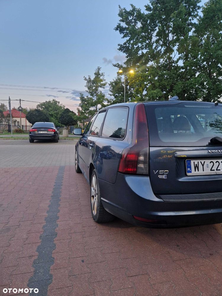 Volvo V50 - 2