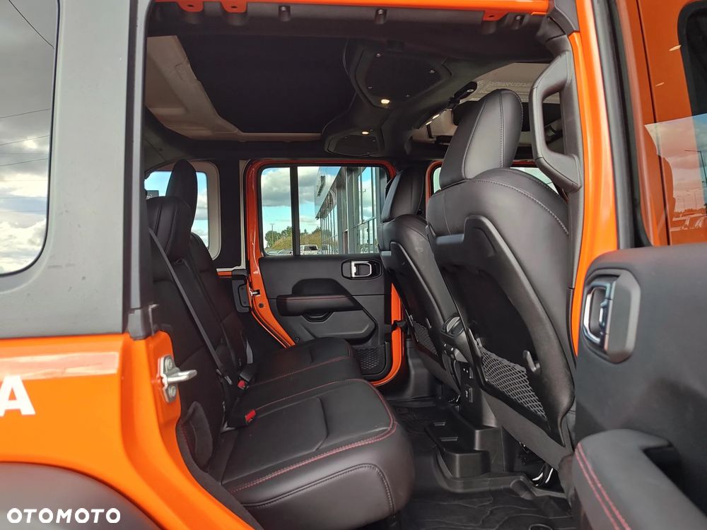 Jeep Wrangler Unlimited GME 2.0 Turbo Rubicon - 12