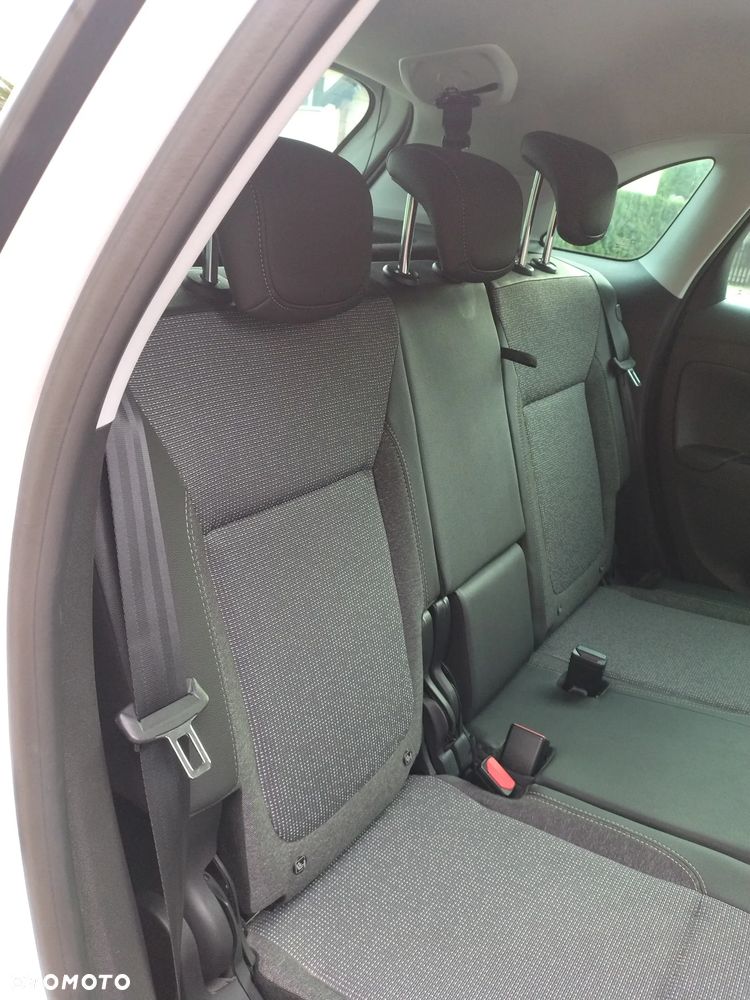 Opel Crossland - 12