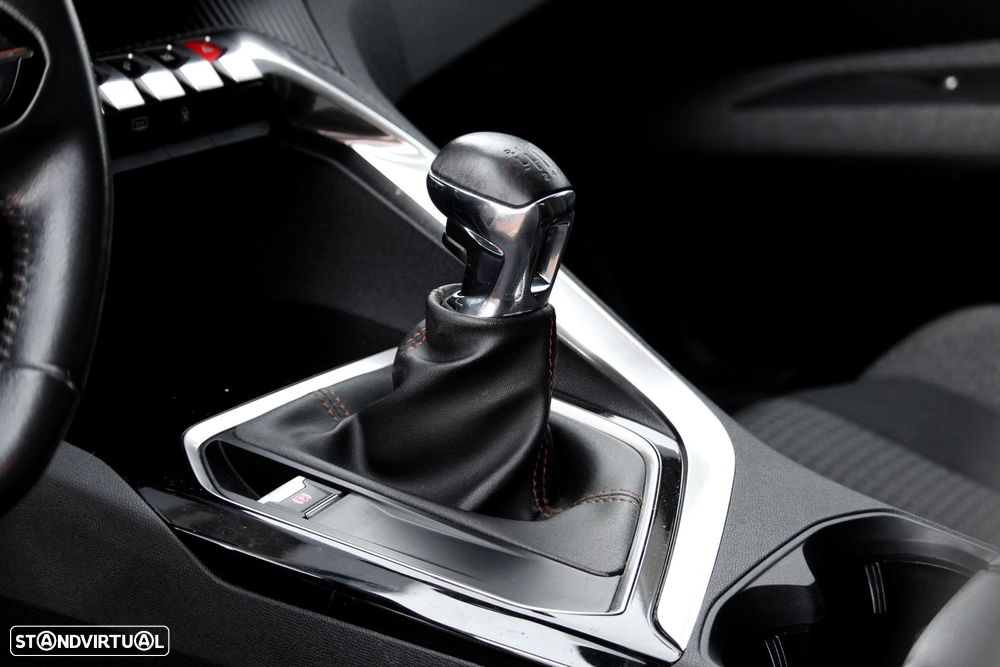 Peugeot 3008 1.5 BlueHDi Active - 8