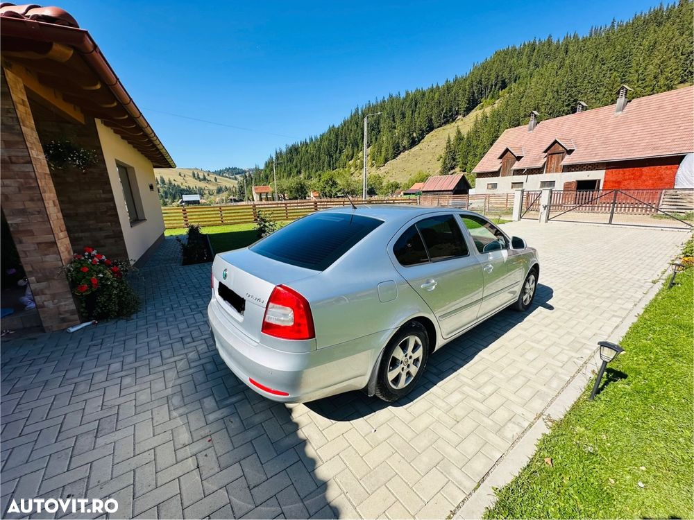 Skoda Octavia 2.0 TDI Ambiente - 3