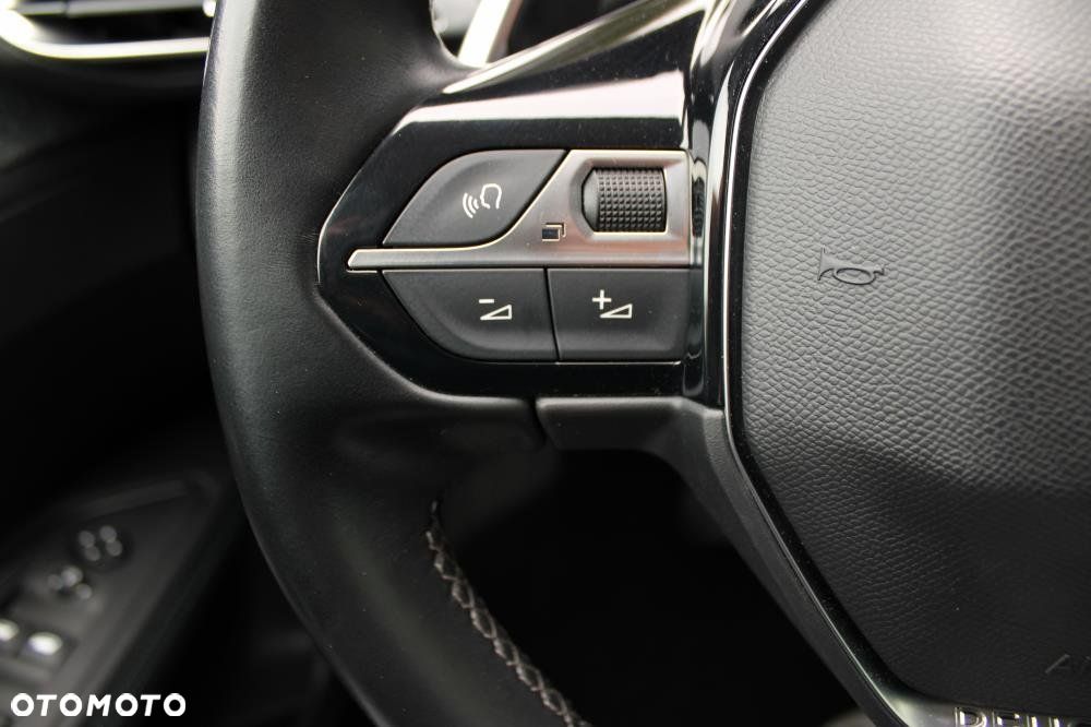 Peugeot 3008 - 14