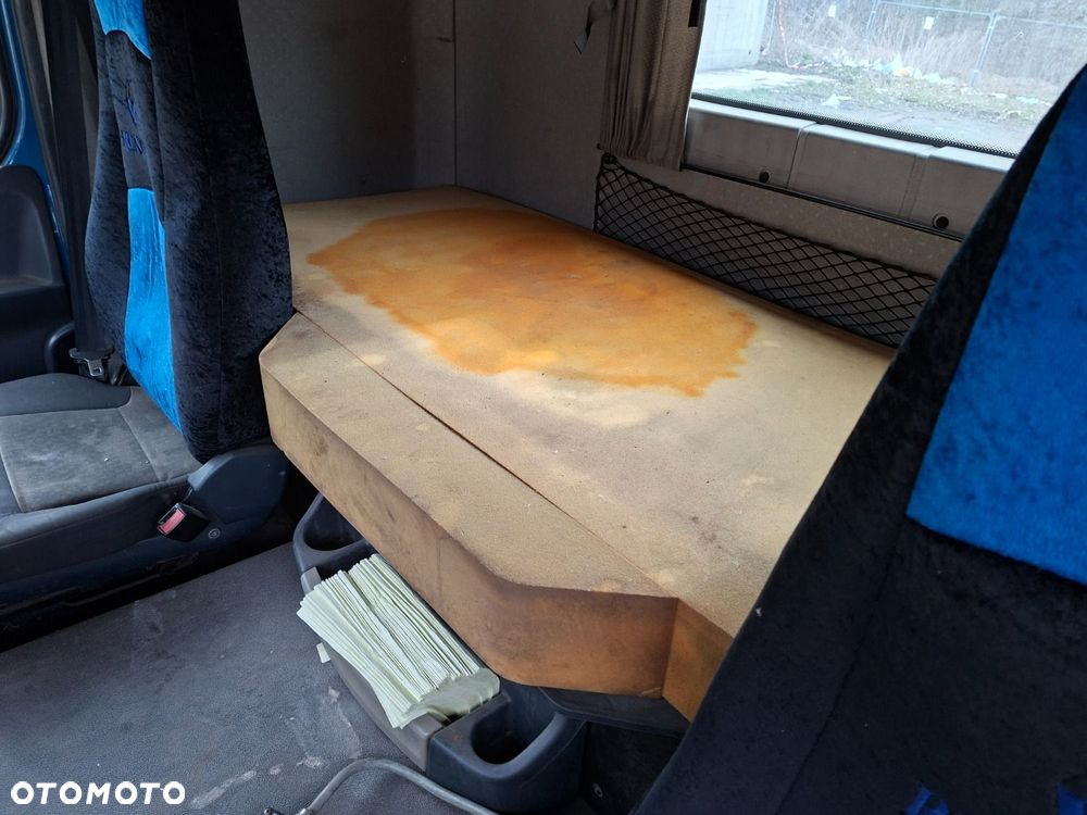 Renault Premium Dxi 450.26 Pr 6X2 - 17