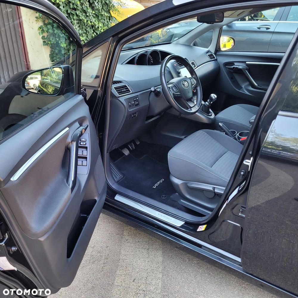 Toyota Verso 1.6 D-4D 5-Sitzer Start/Stop Executive - 15