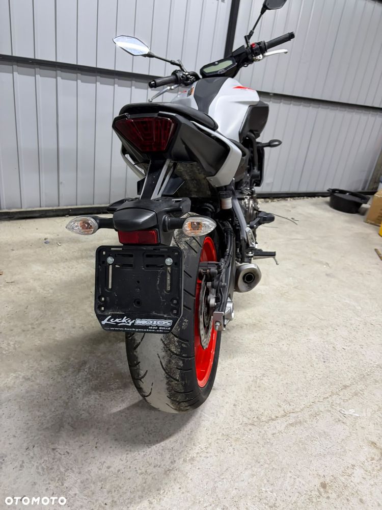 Yamaha MT - 10