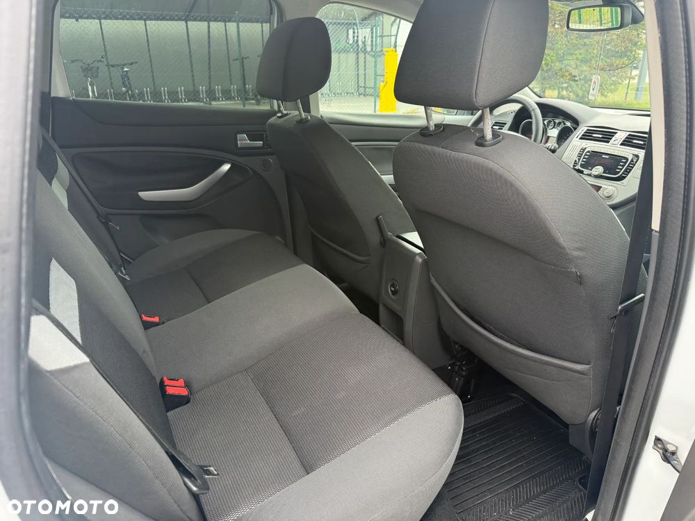 Ford Kuga 2.0 TDCi Trend - 11