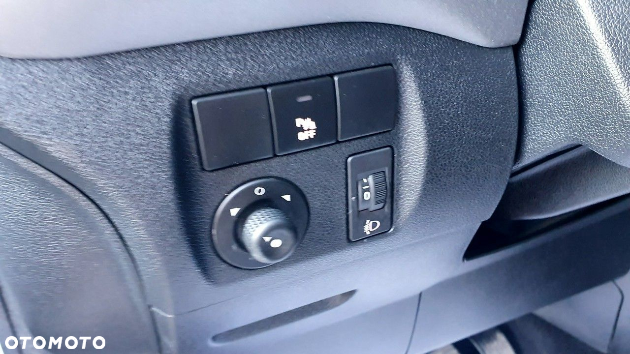 Peugeot Partner 1.6 BlueHDi Outdoor - 25