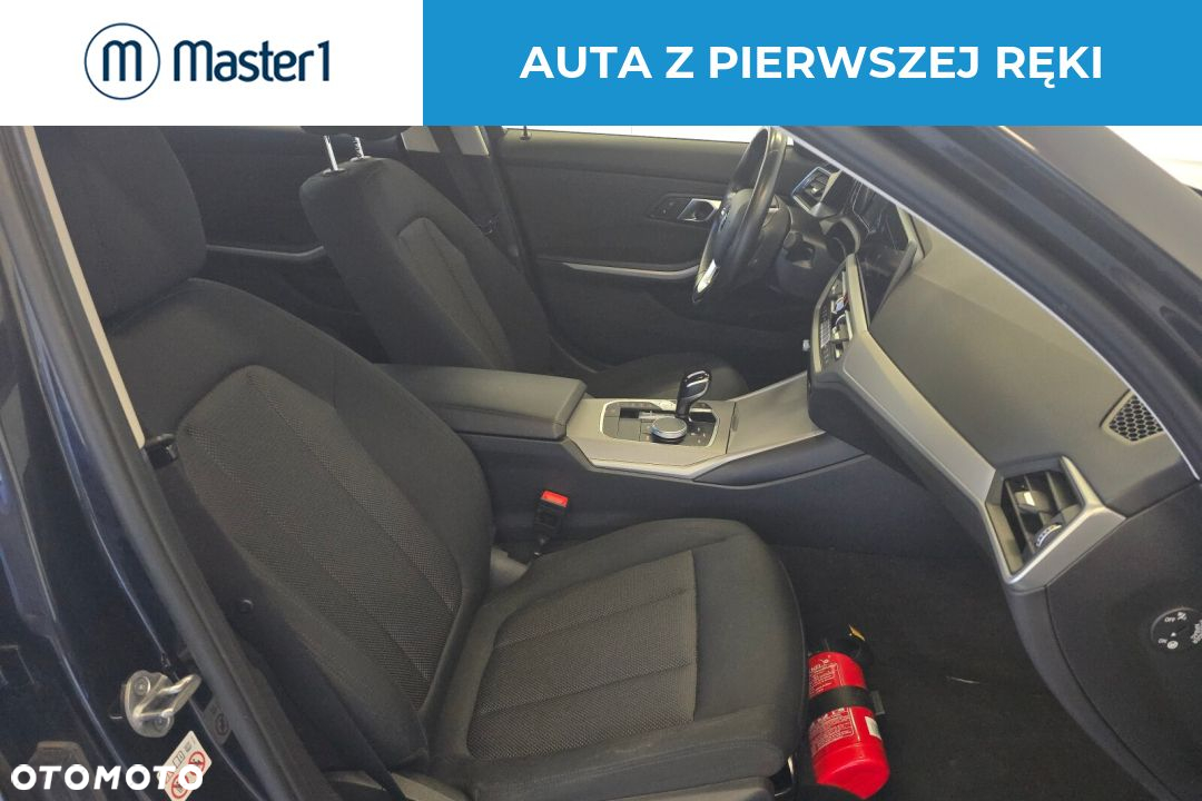 BMW Seria 3 318i Advantage - 11