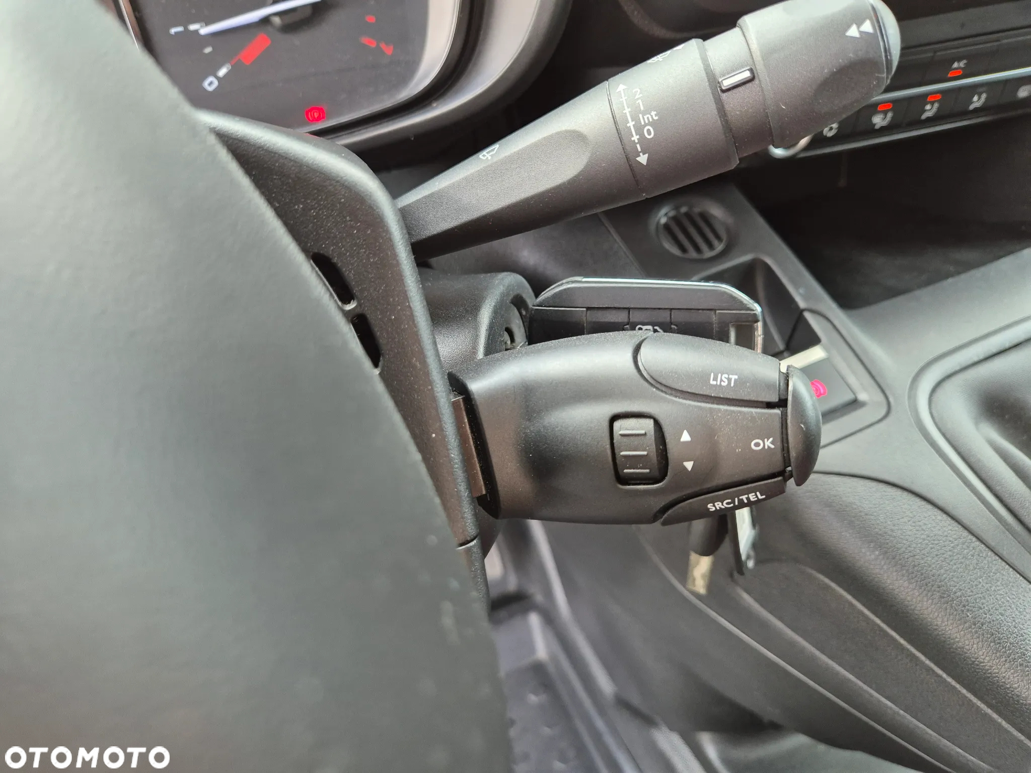 Citroën Berlingo XL BlueHDi 130 FEEL PACK - 37