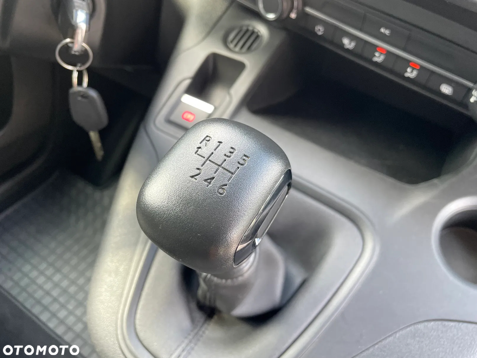 Peugeot PARTNER XL MAXI LOONG FULL OPCJA - 29