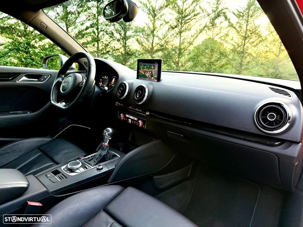 Audi S3 2.0 TFSi quattro S tronic - 11