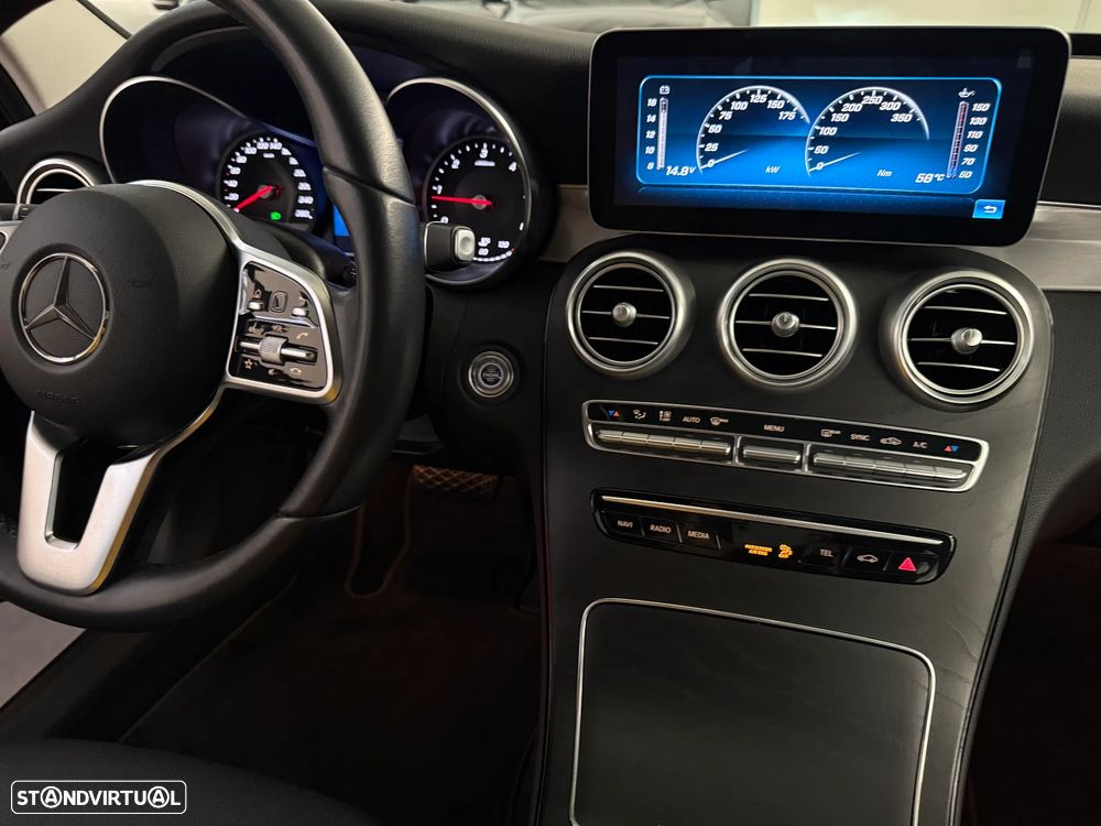 Mercedes-Benz C 180 d Avantgarde Aut. - 24