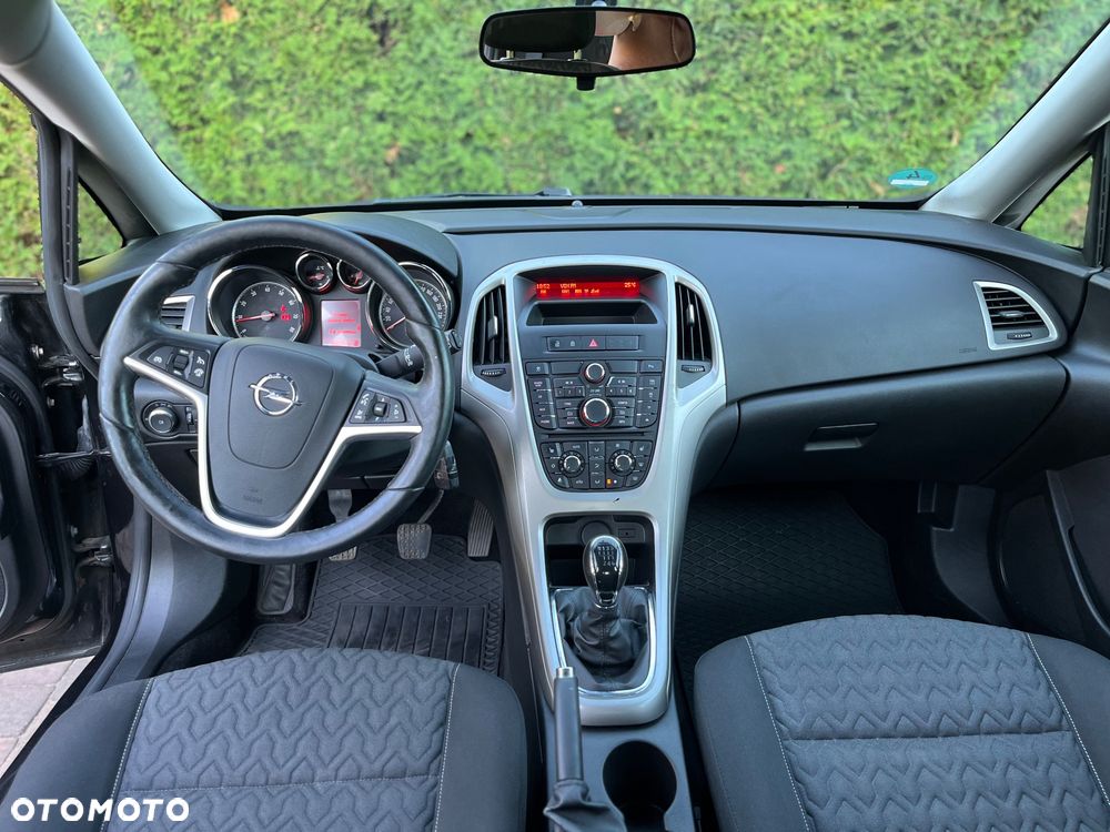 Opel Astra 1.4 T Enjoy EU6 - 4