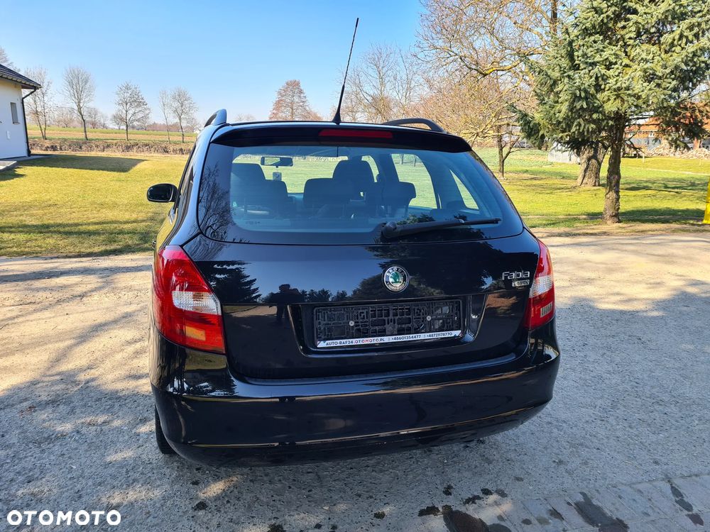 Skoda Fabia - 8