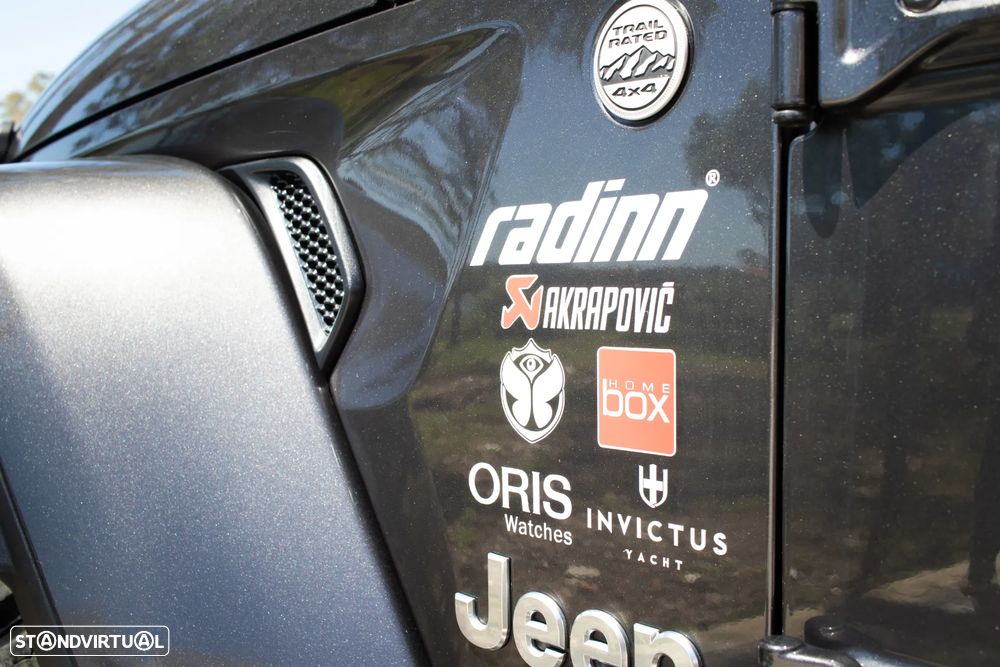 Jeep Gladiator 3.0 CRD Overland AT8 - 33