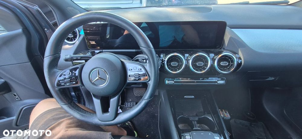 Mercedes-Benz Klasa B - 30