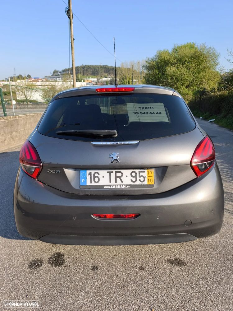 Peugeot 208 1.2 PureTech Style - 6