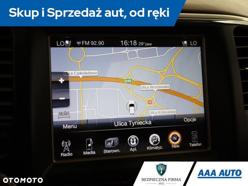 Jeep Grand Cherokee - 15