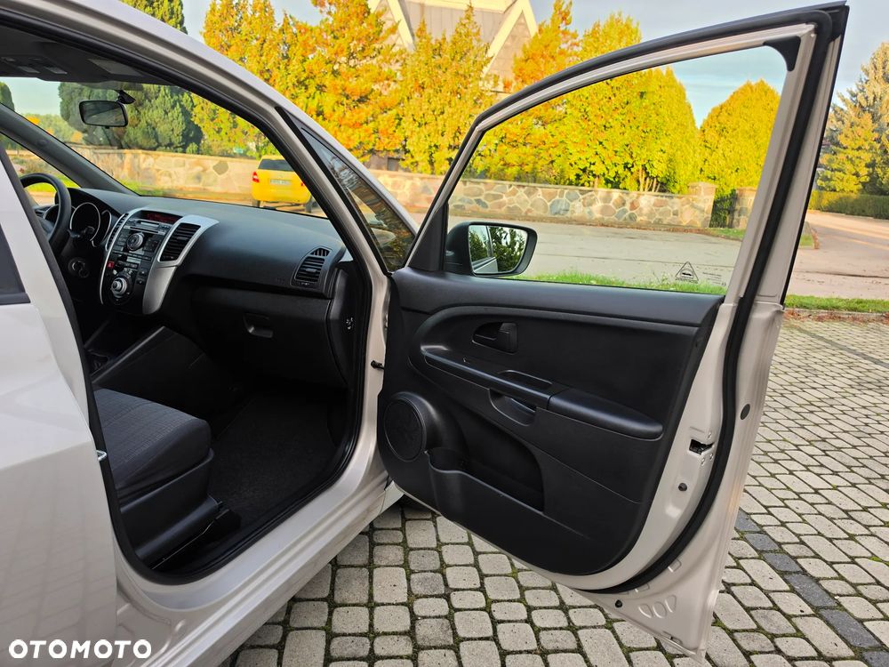 Kia Venga 1.4 CVVT Dream-Team Edition - 37