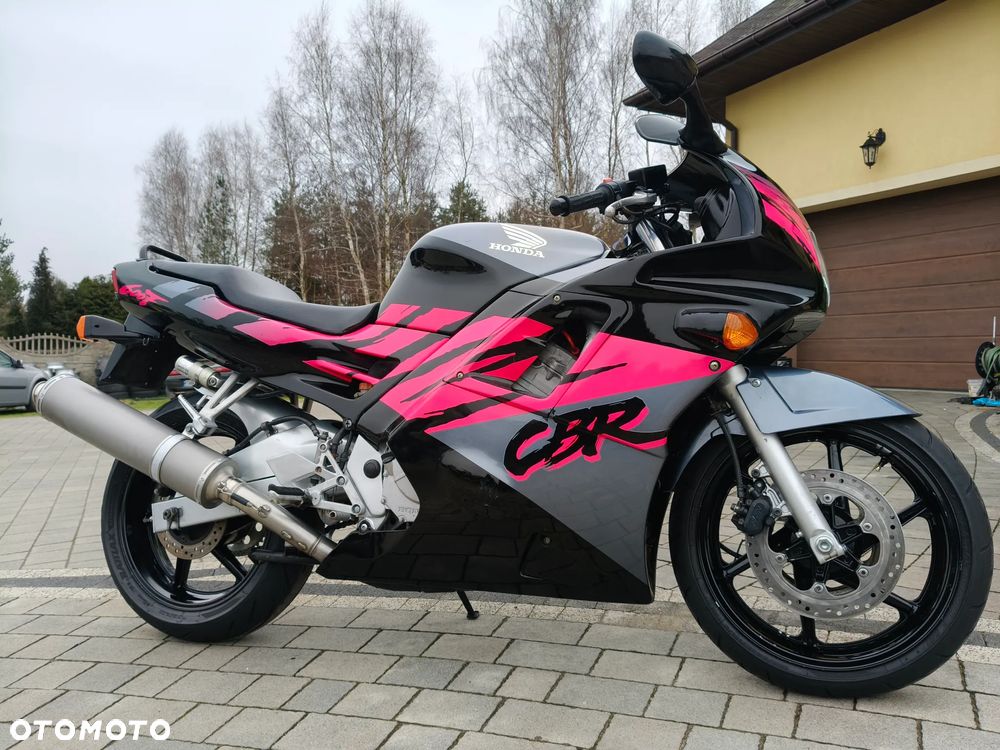 Honda CBR - 5