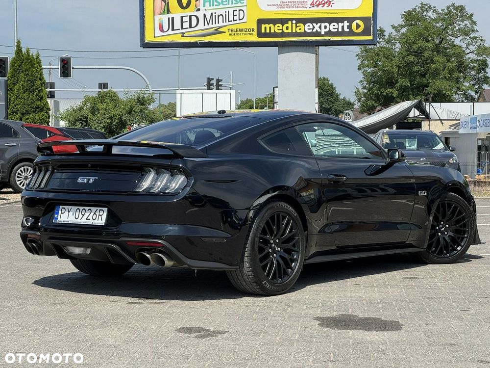 Ford Mustang - 9