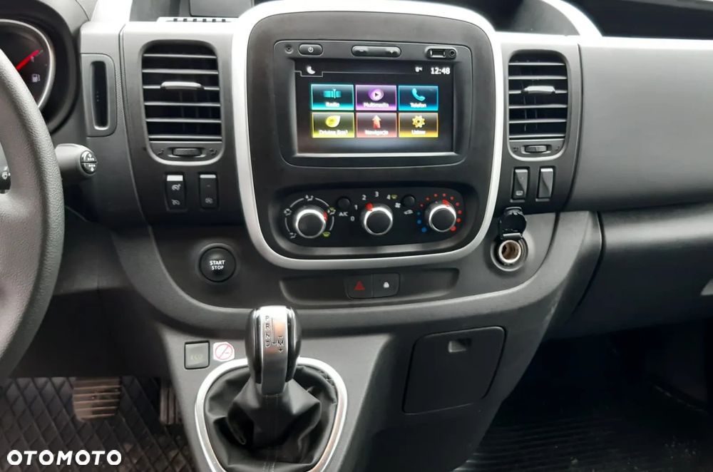 Renault Trafic - 10