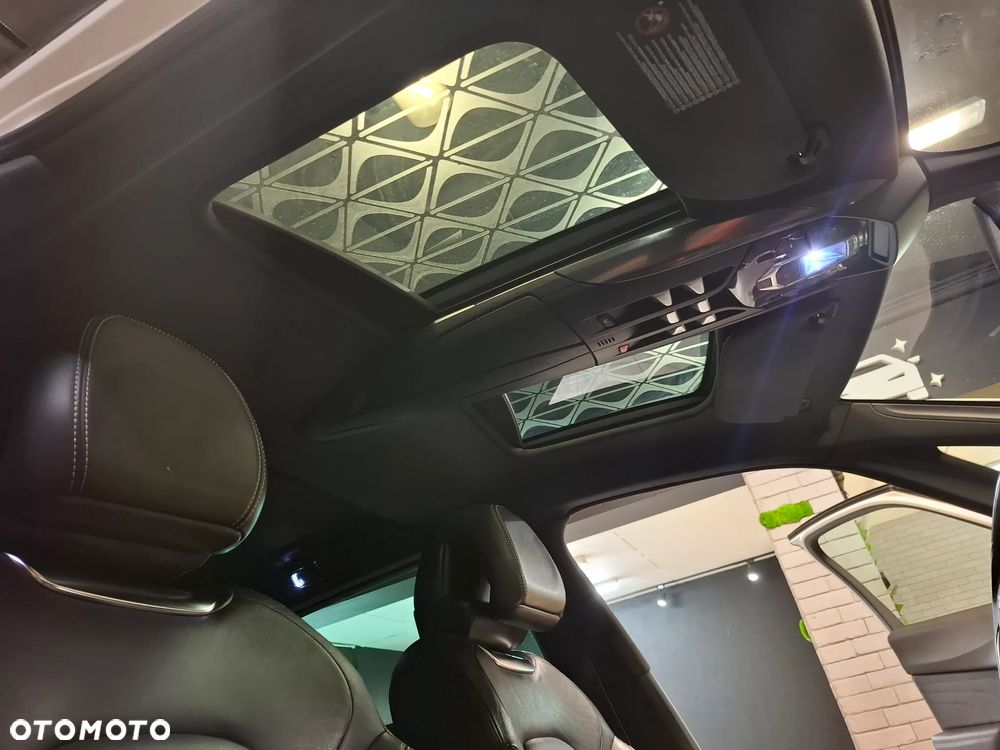 Citroën DS5 2.0 HDi SoChic - 13