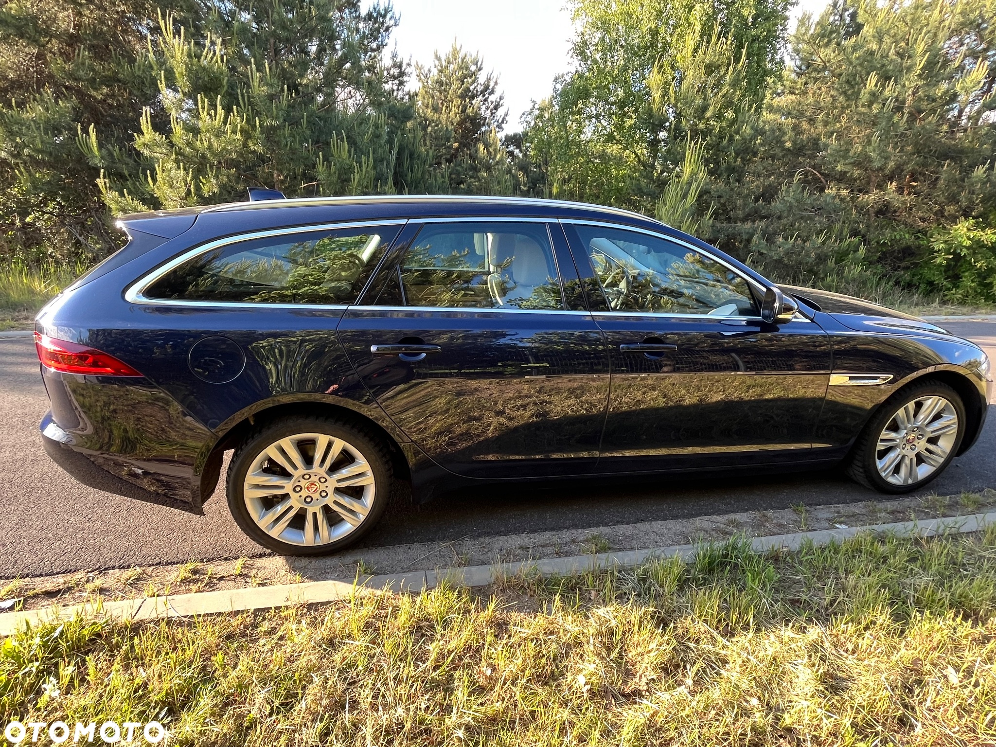 Jaguar XF 20d AWD Sportbrake Prestige - 9