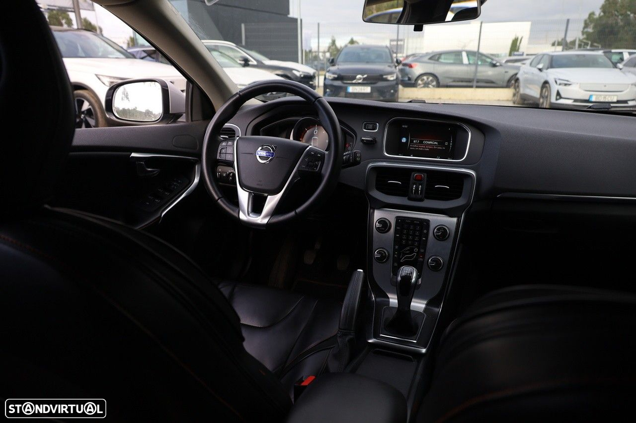 Volvo V40 2.0 D2 VOR - 13
