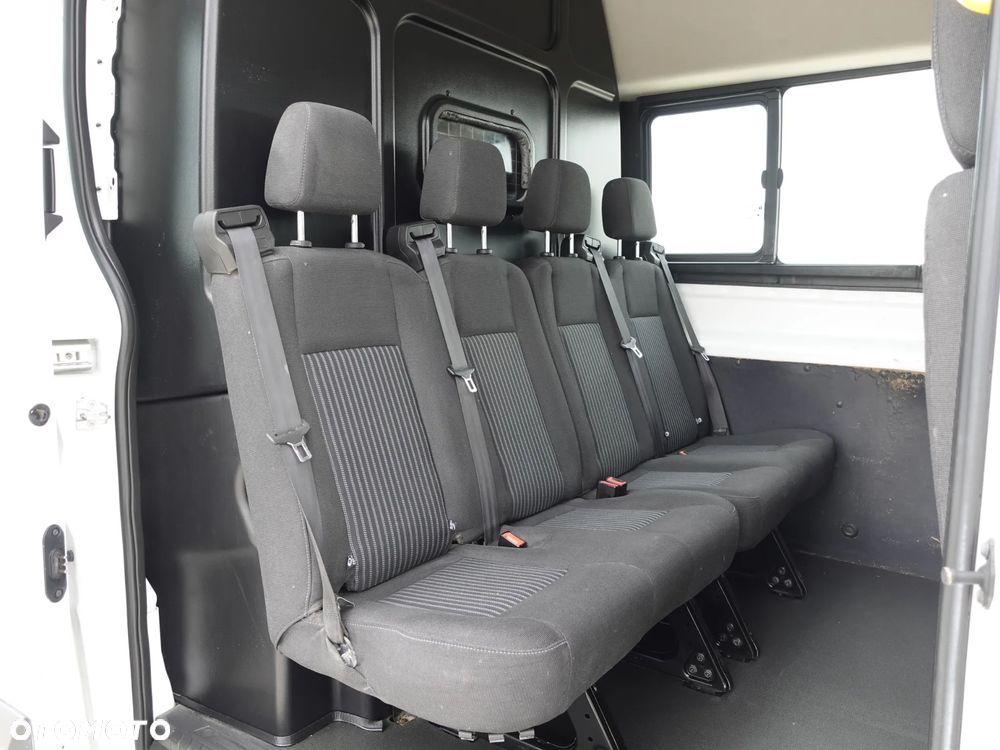 Ford Transit - 18