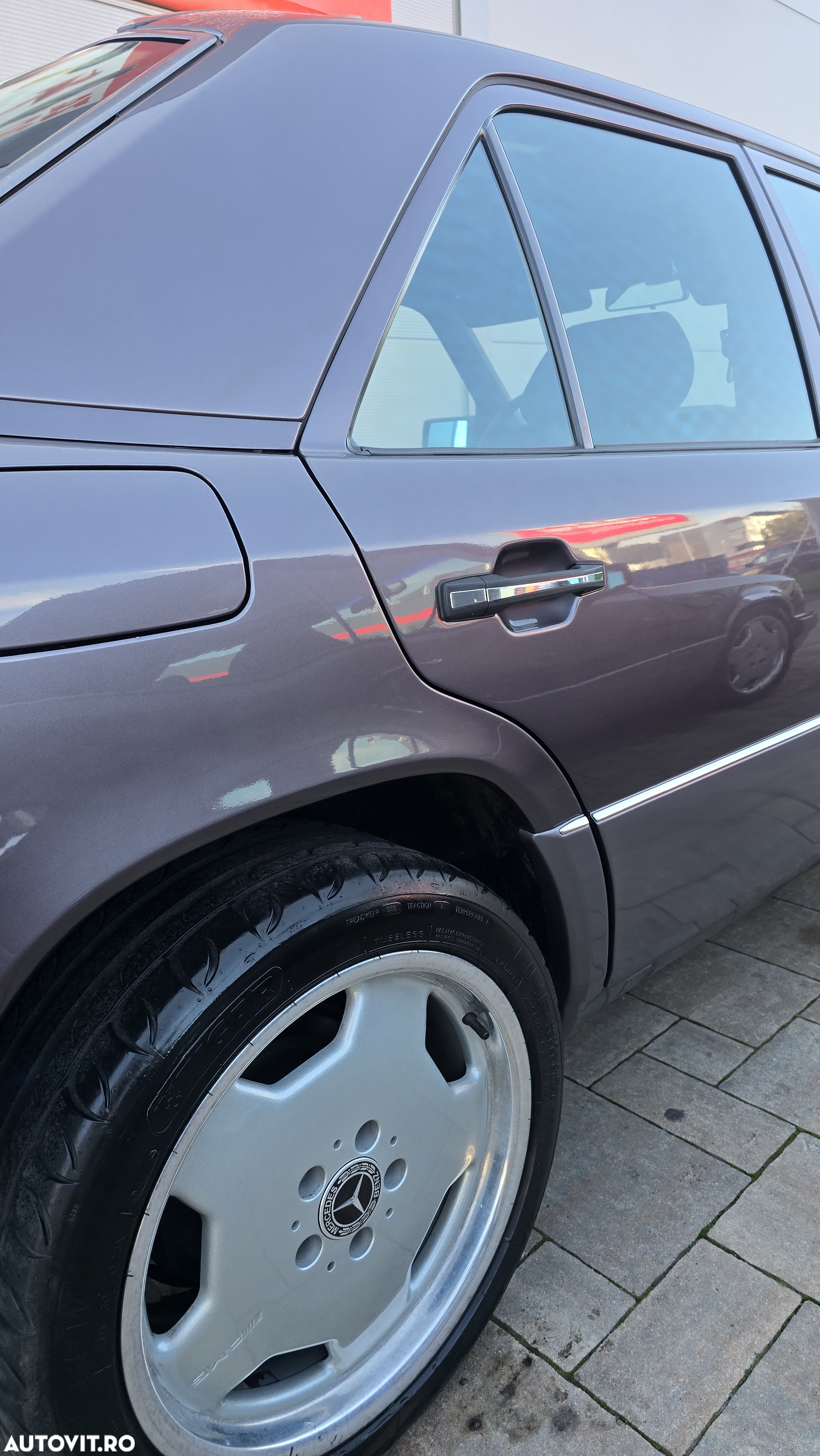 Mercedes-Benz W124 - 30