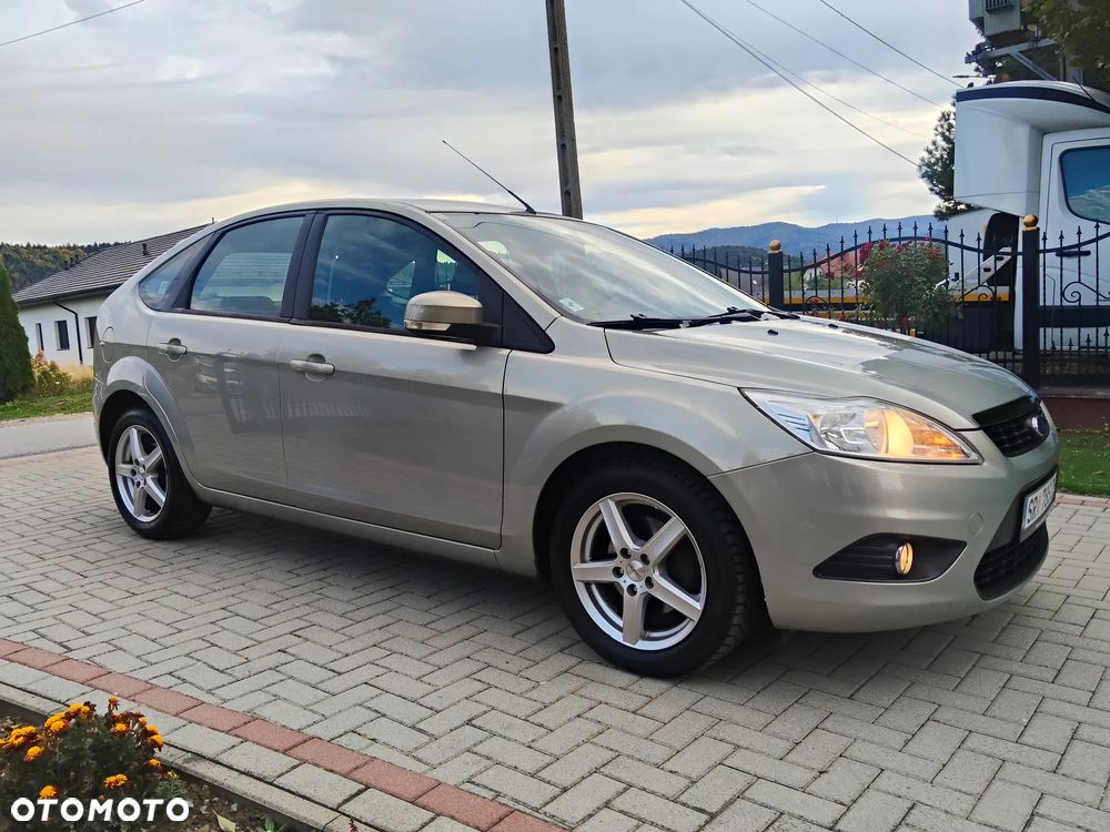 Ford Focus 2010 photo 5