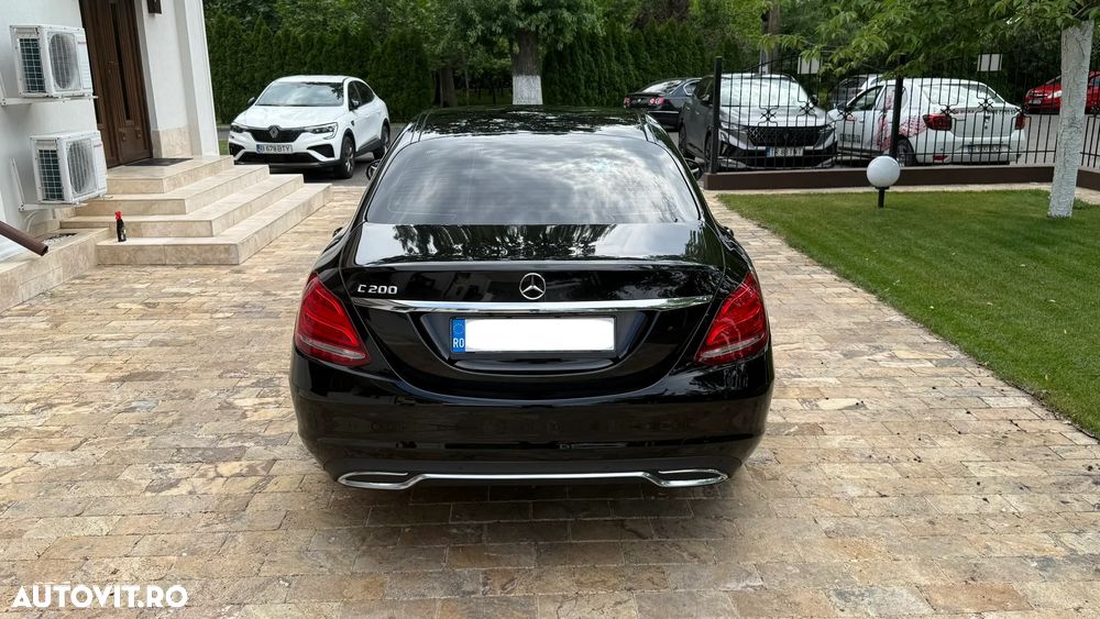 Mercedes-Benz C - 5