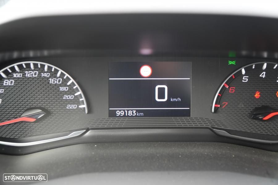 Peugeot 208 1.2 PureTech Active Pack - 10