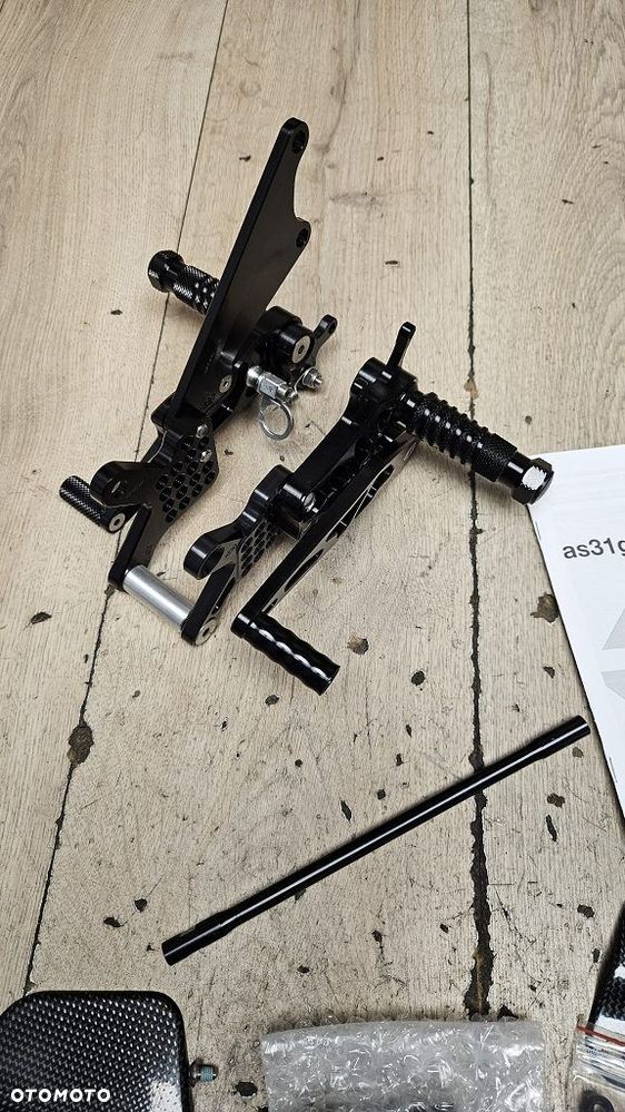 Regulowany zestaw podnóżków AS31GT Gilles Tooling Kawasaki Ninja ZX-10R - 12