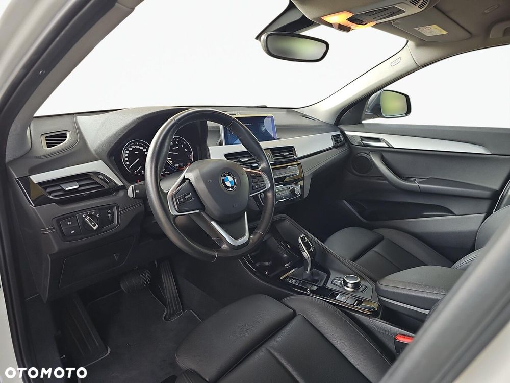 BMW X2 sDrive18i GPF - 4