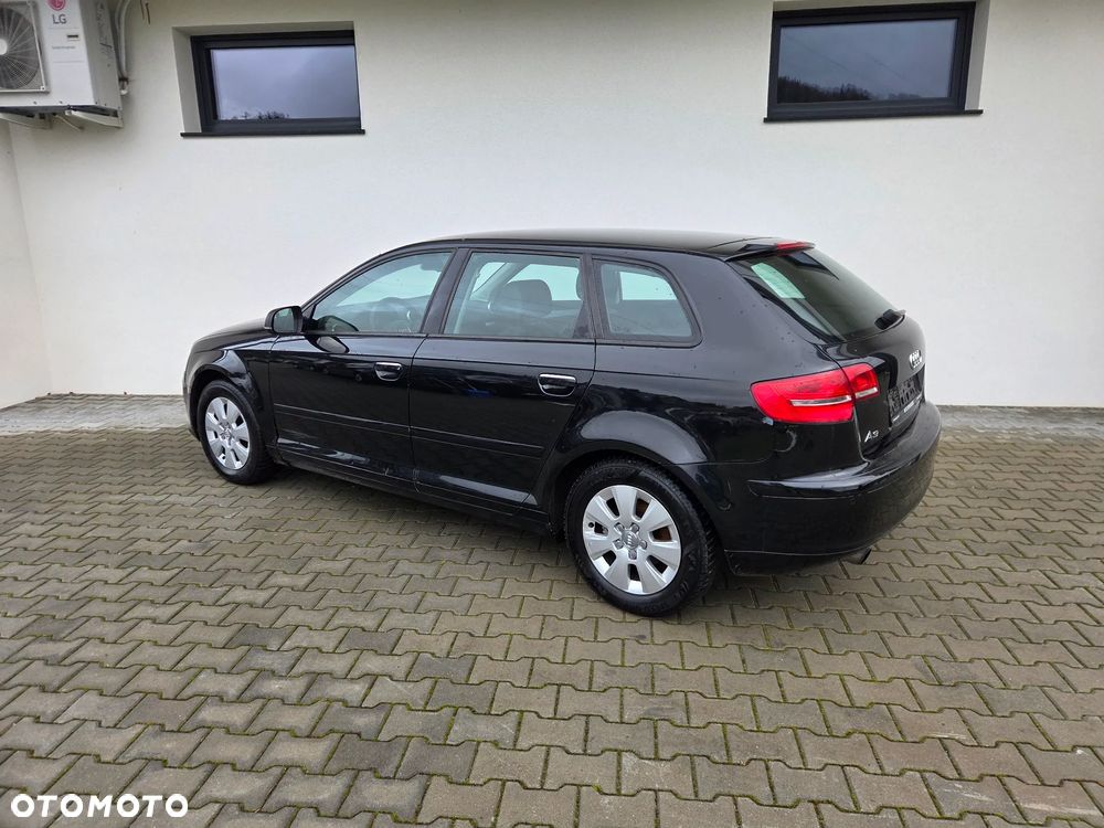 Audi A3 Sportback - 17