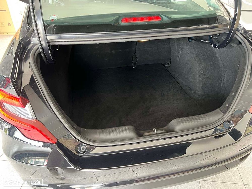 Fiat Tipo Sedan 1.3 MultiJet Lounge - 23