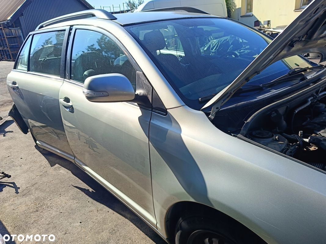 TOYOTA AVENSIS T25 2,0 D4D SILNIK 1ADFTV - 4
