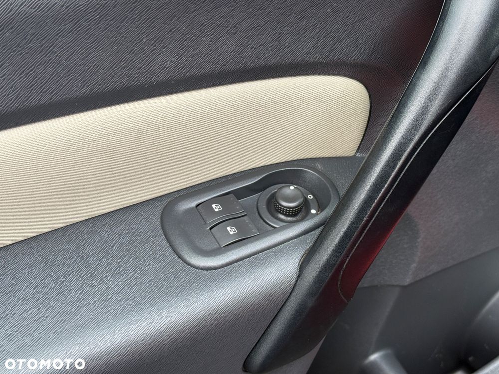 Renault Kangoo 1.6 16V 105 Happy Family - 10