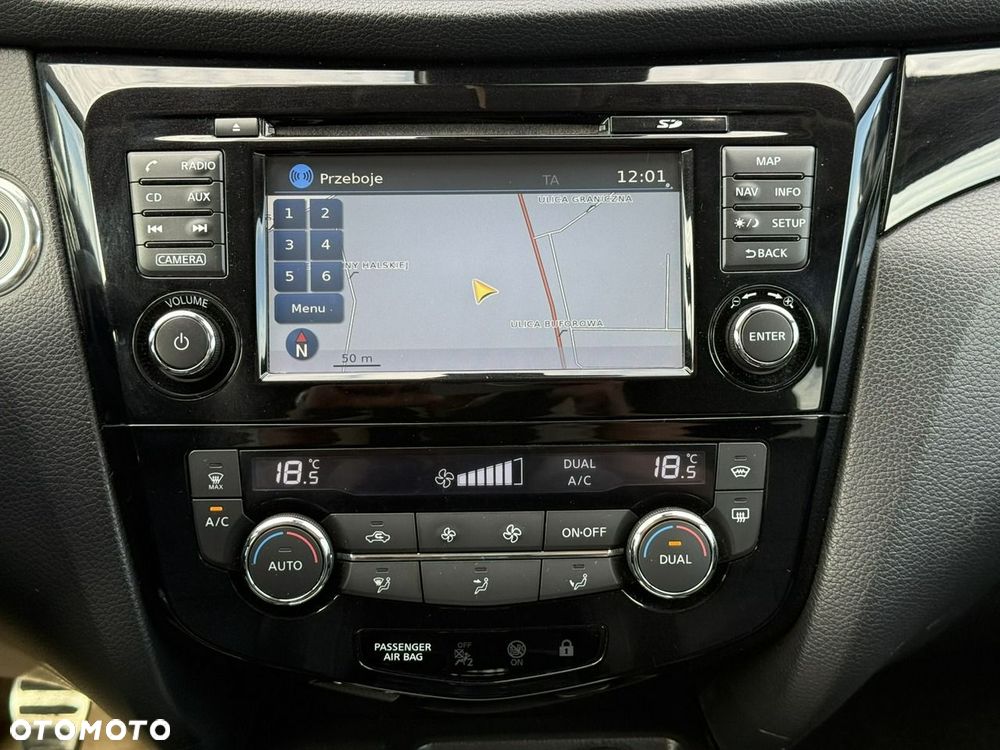 Nissan Qashqai 1.6 DIG-T Tekna - 33