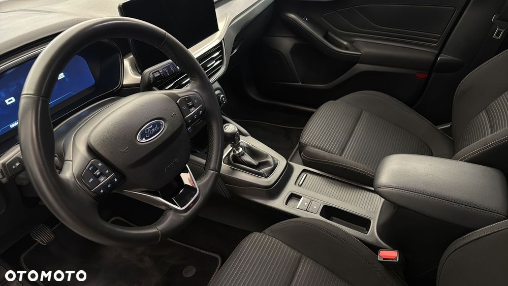 Ford Focus 1.0 EcoBoost mHEV Titanium X - 9