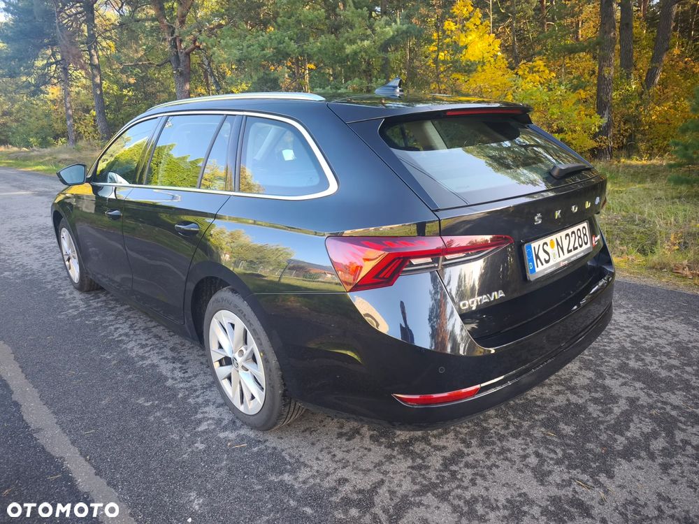 Skoda Octavia 2.0 TDI DSG Selection - 4