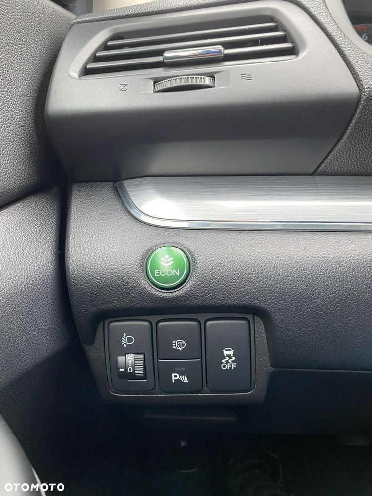 Honda CR-V - 26