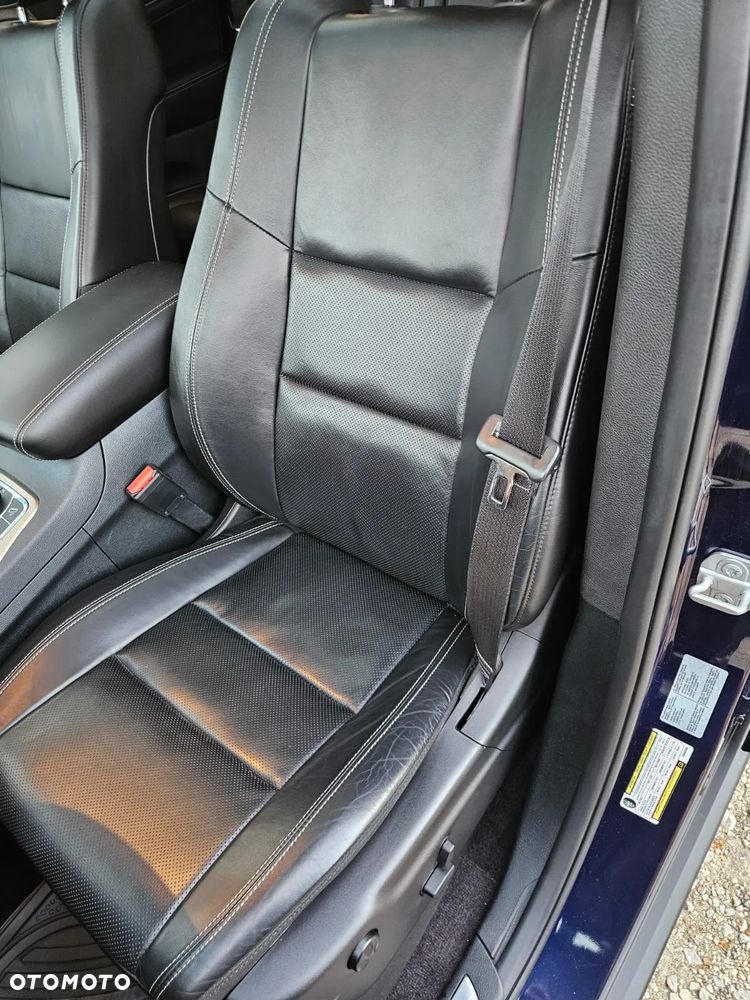 Jeep Grand Cherokee - 19