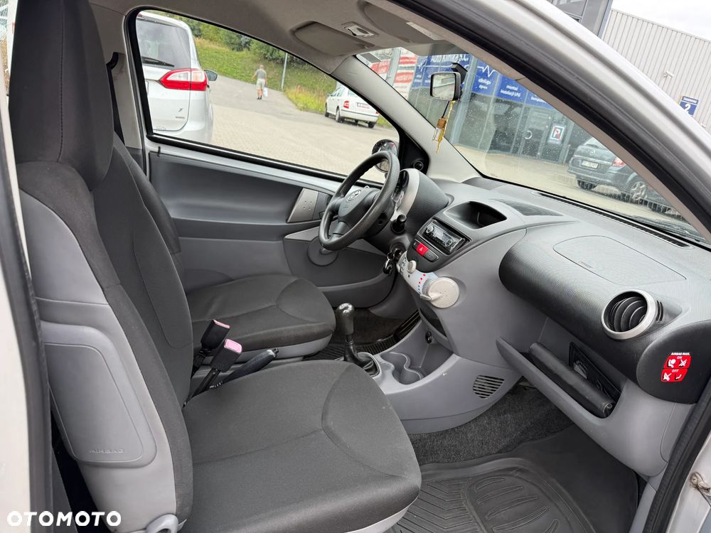 Toyota Aygo 1.0 VVT-i Sol - 16