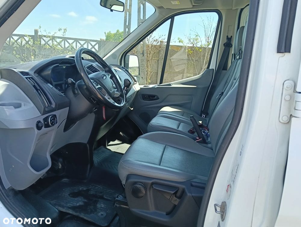 Ford Transit - 10