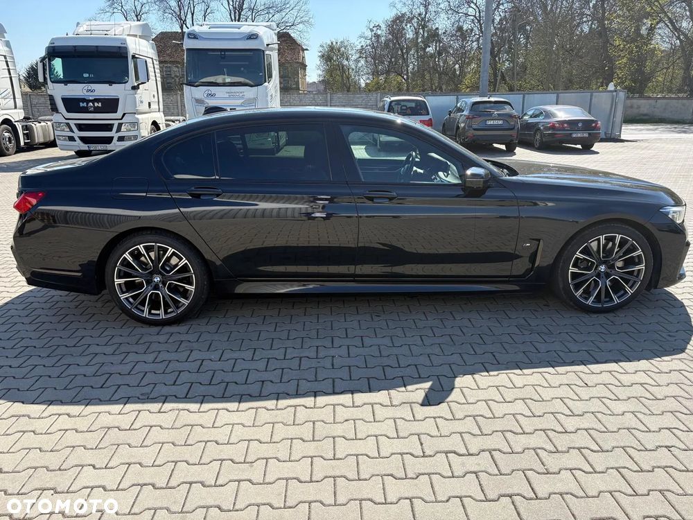 BMW Seria 7 740d xDrive mHEV sport - 5
