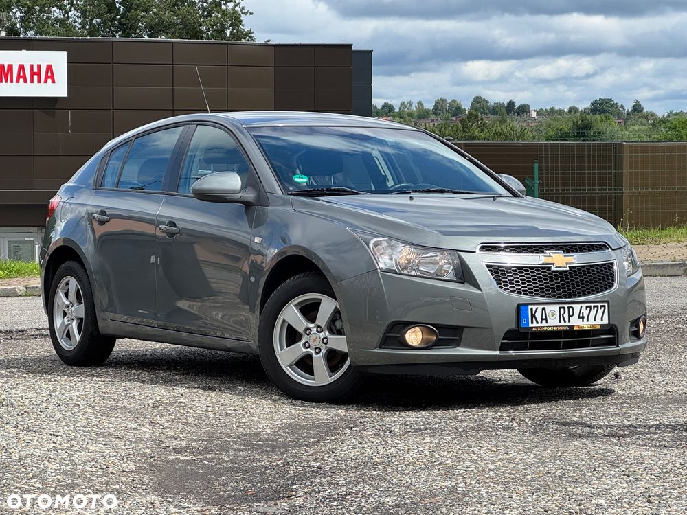 Chevrolet Cruze 1.6 LT+ - 3